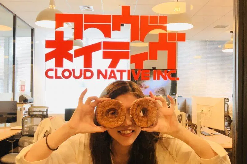 ちわっ！どーなつだよ！！Slackのbotで社内交流